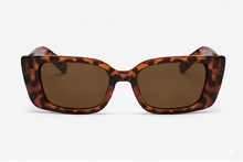 Retro Cat Eye Sunglasses for Women | UV400 Premium Fashion Eyewear | Luxury V Temple Frame