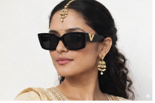 Retro Cat Eye Sunglasses for Women | UV400 Premium Fashion Eyewear | Luxury V Temple Frame